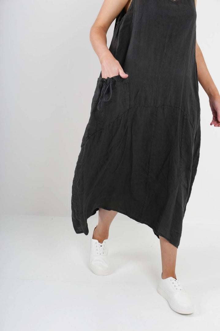 Sleeveless linen maxi dress in dark grey